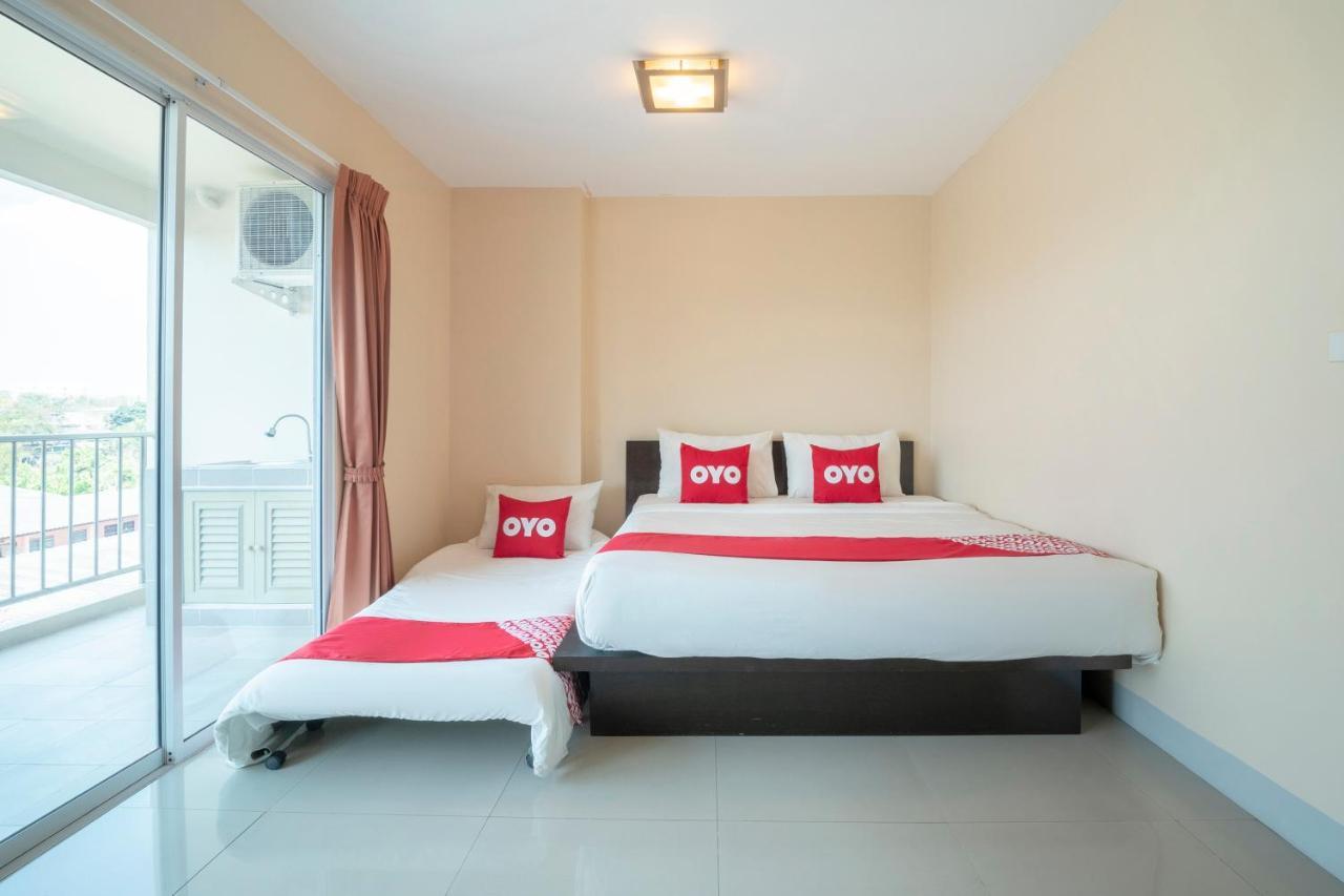 Oyo 829 Royal Thai Residence Джомтьєн-Біч Екстер'єр фото