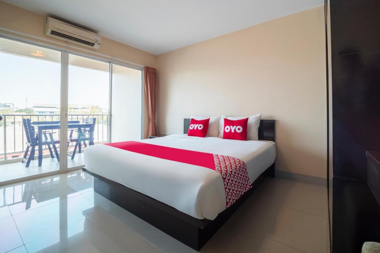 Oyo 829 Royal Thai Residence Джомтьєн-Біч Екстер'єр фото