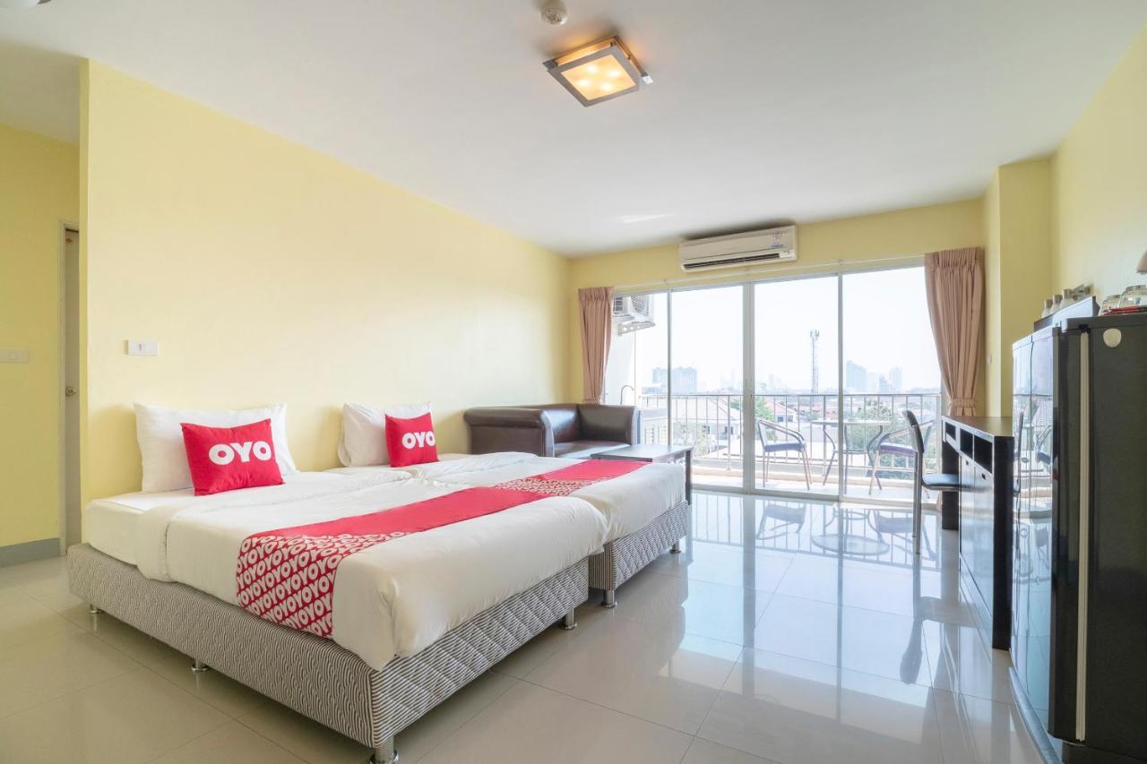 Oyo 829 Royal Thai Residence Джомтьєн-Біч Екстер'єр фото