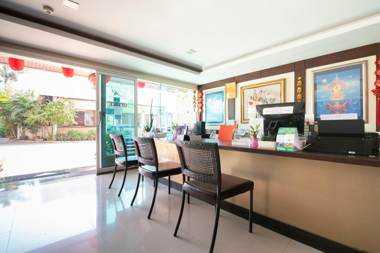 Oyo 829 Royal Thai Residence Джомтьєн-Біч Екстер'єр фото