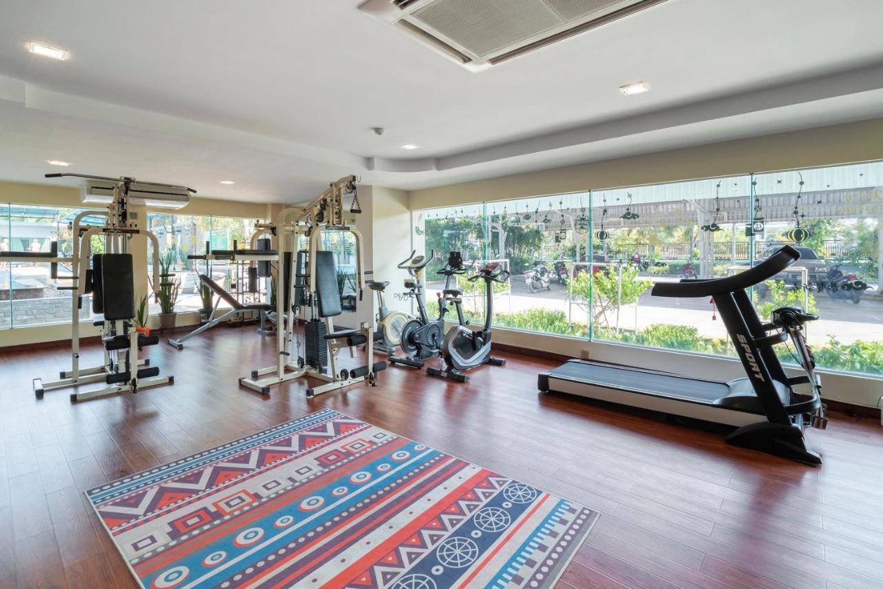 Oyo 829 Royal Thai Residence Джомтьєн-Біч Екстер'єр фото