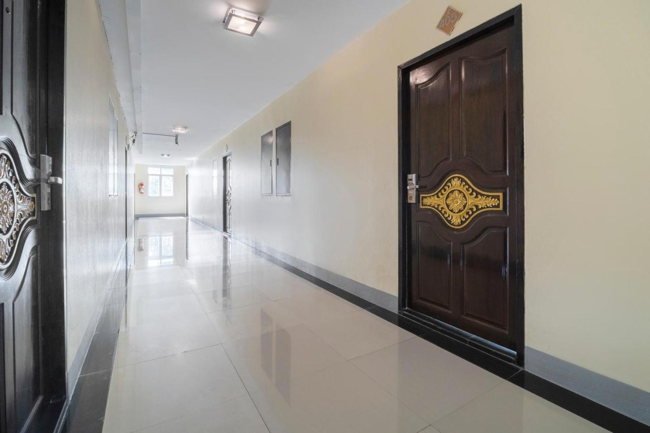 Oyo 829 Royal Thai Residence Джомтьєн-Біч Екстер'єр фото