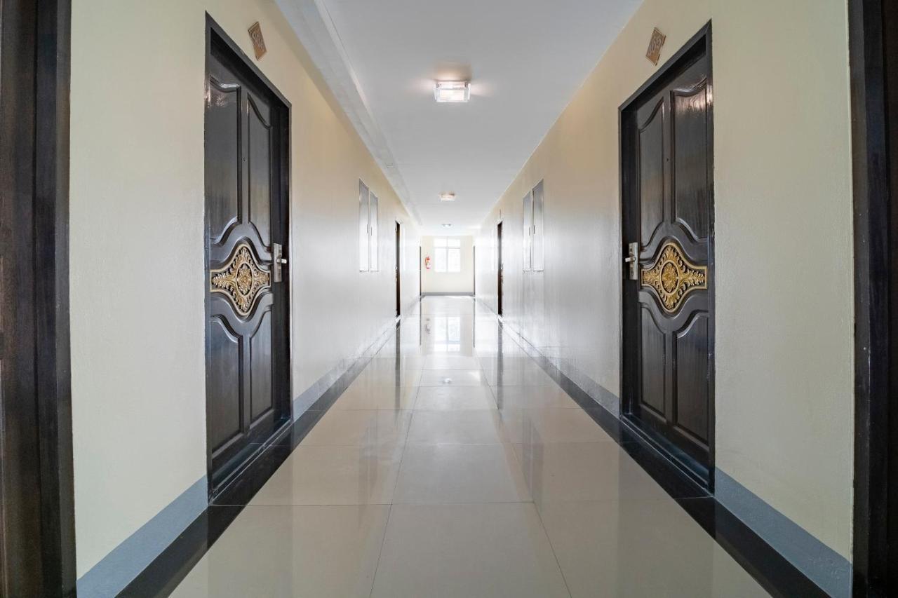 Oyo 829 Royal Thai Residence Джомтьєн-Біч Екстер'єр фото
